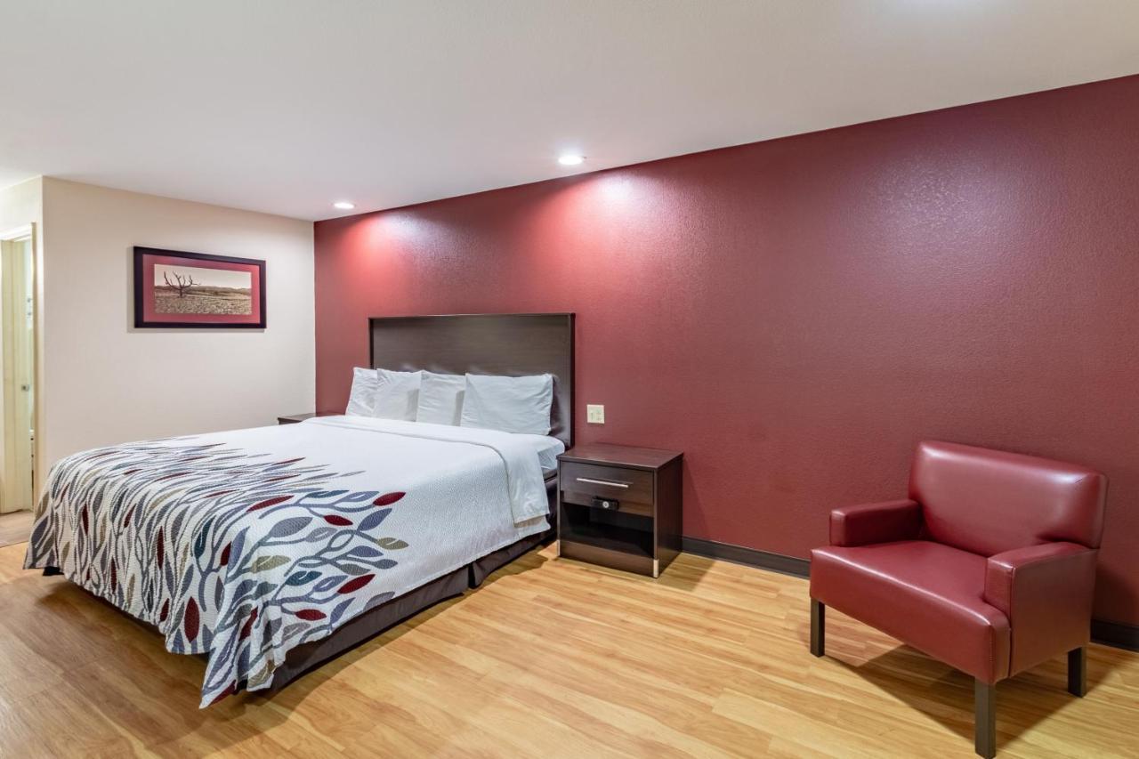 Red Roof Inn Buffalo, Tx Buitenkant foto