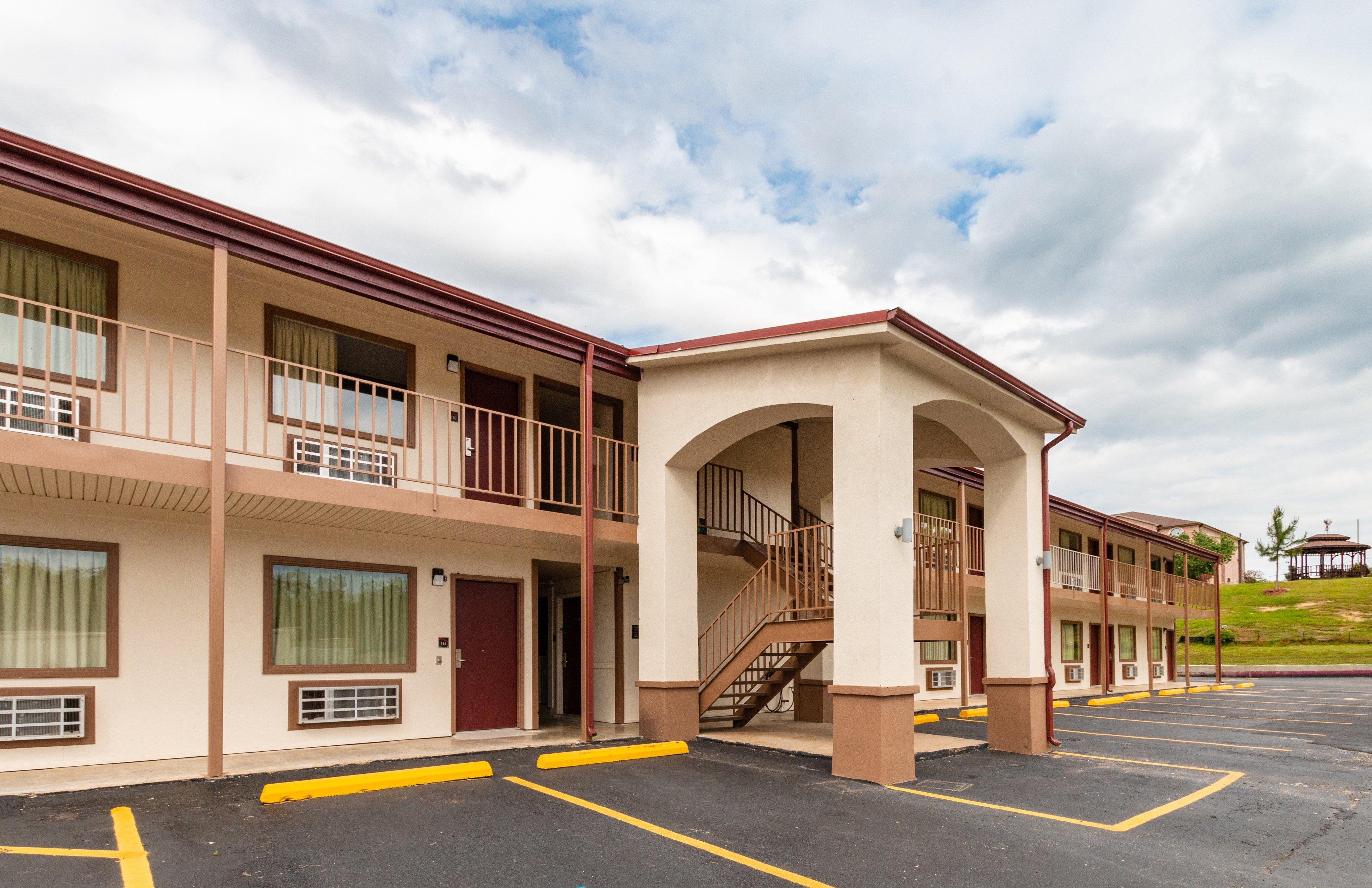 Red Roof Inn Buffalo, Tx Buitenkant foto