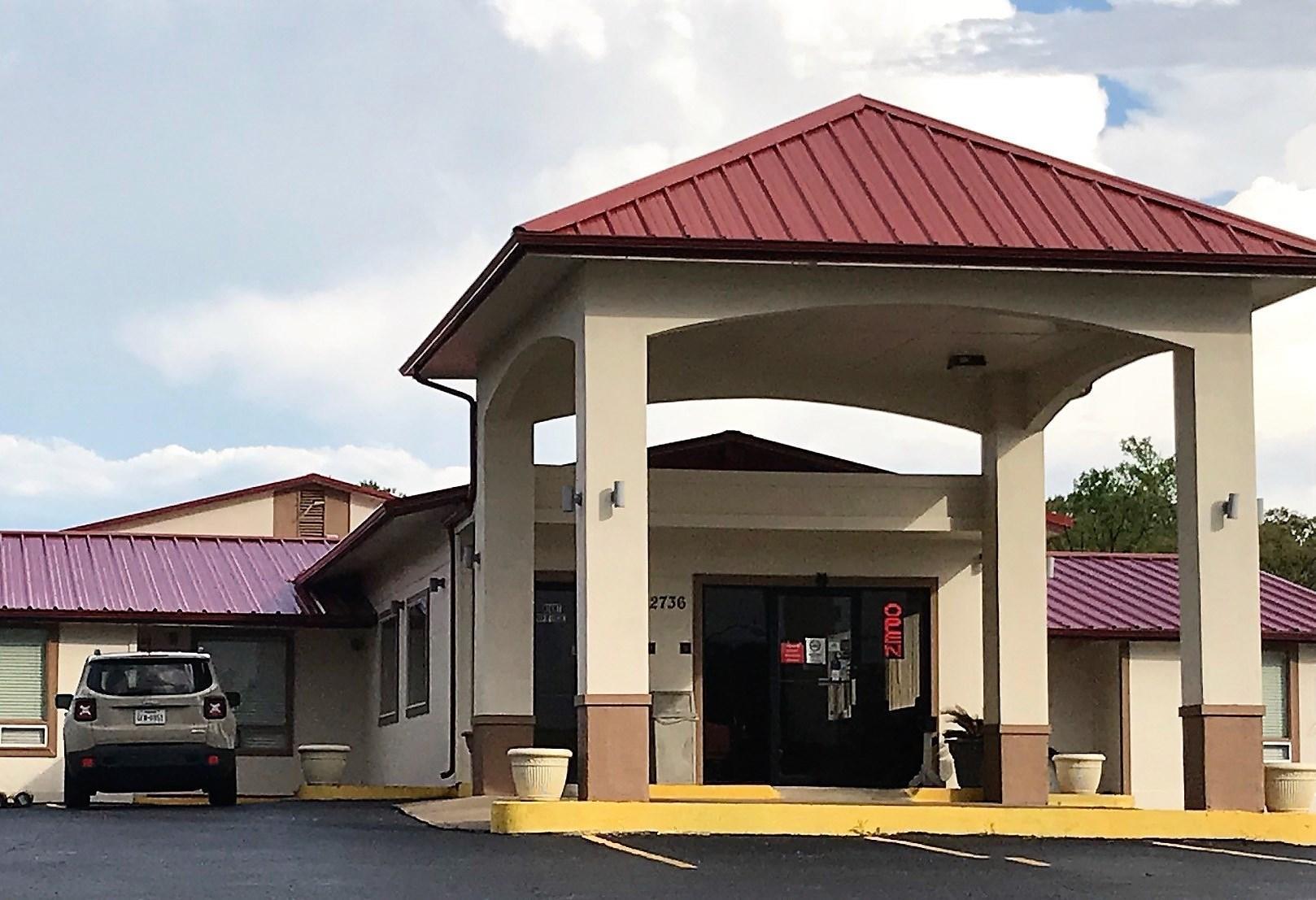 Red Roof Inn Buffalo, Tx Buitenkant foto