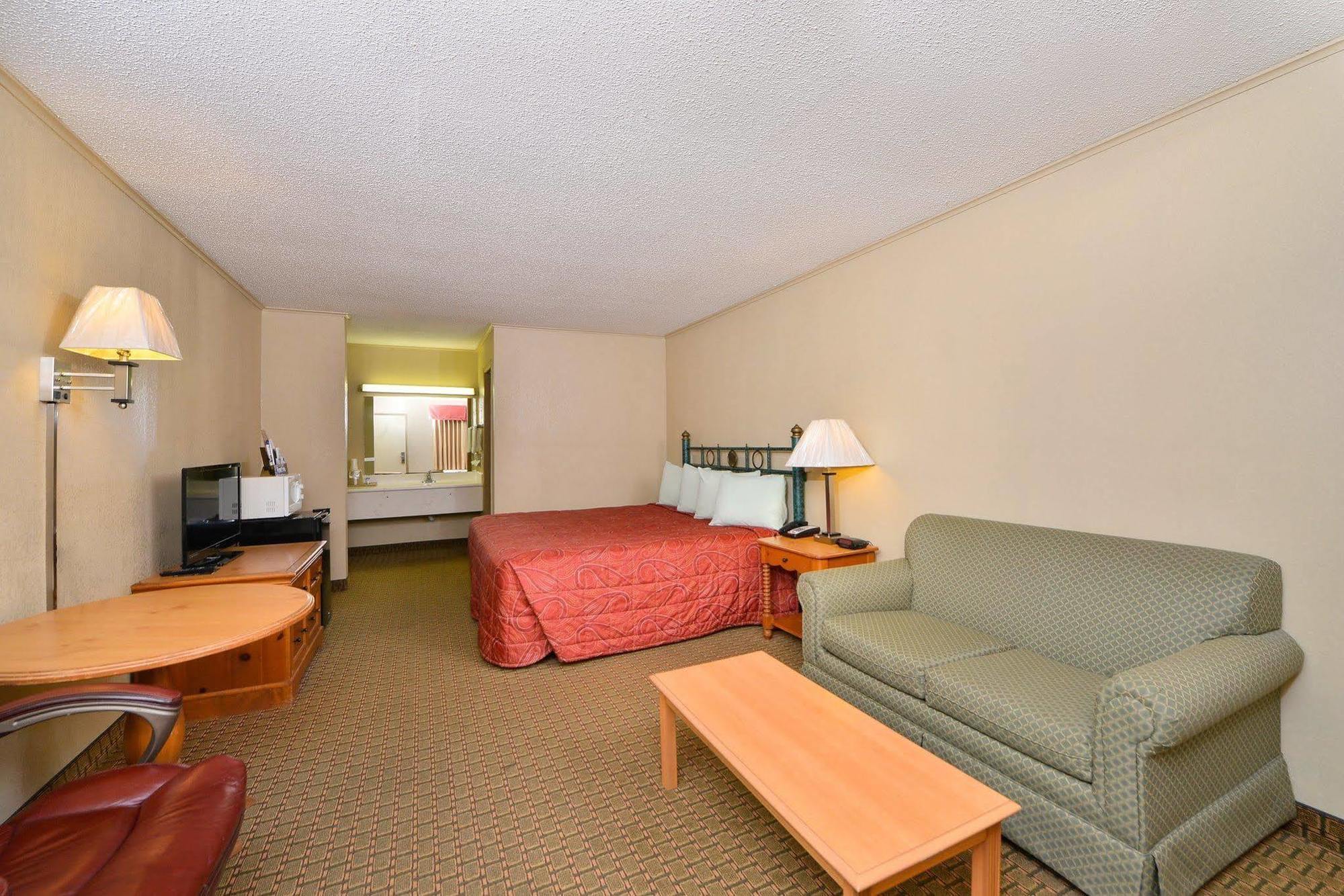 Red Roof Inn Buffalo, Tx Buitenkant foto